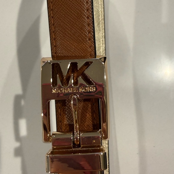 Michael Kors Belt - Picture 2 of 6